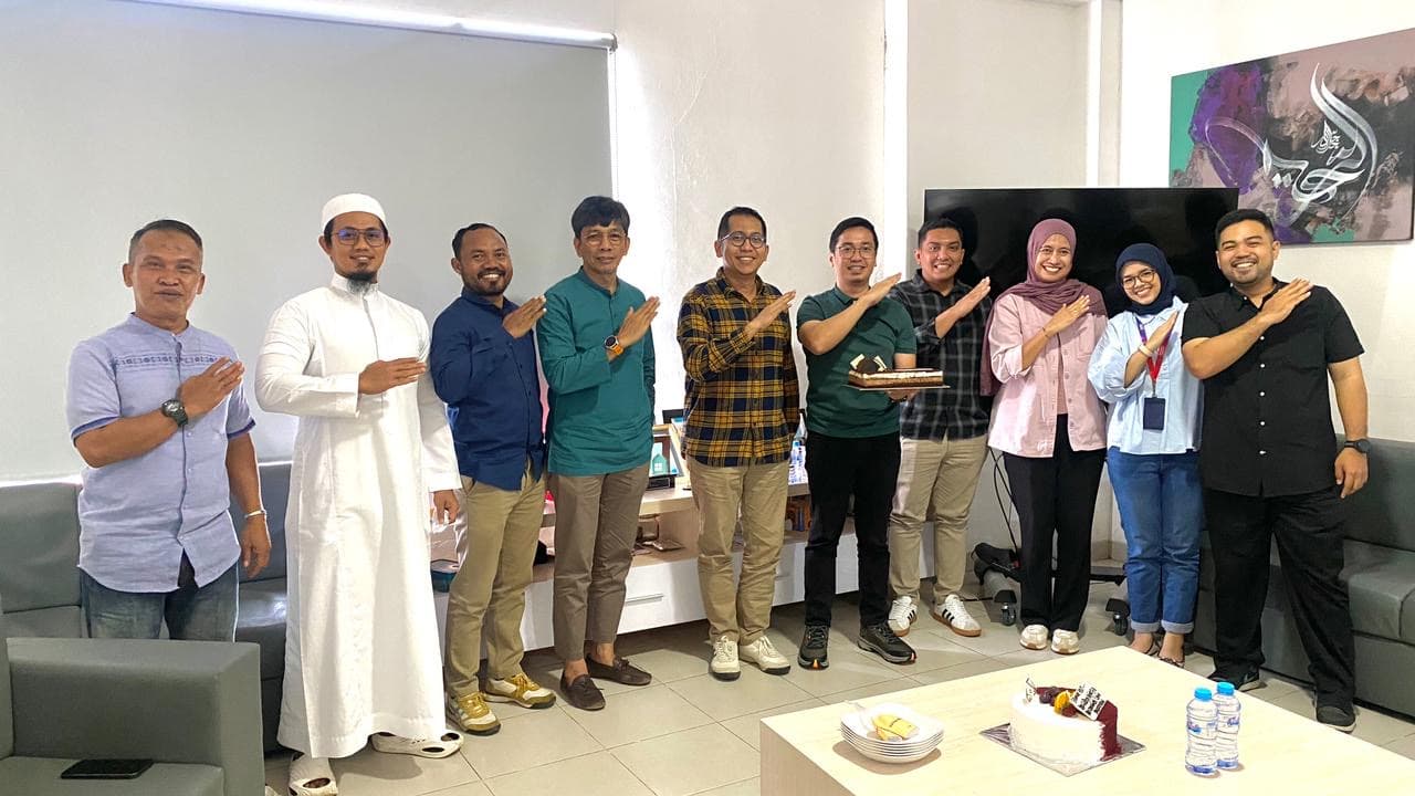 Kunjungan Silaturahim dan Apresiasi HUT Direktur Utama PT Tiga Maha Rewa oleh BTN CBC Makassar