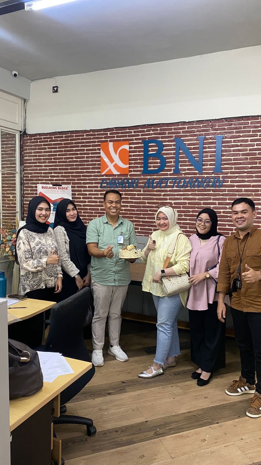 Kunjungan Silaturahim Tiga Maha Rewa dalam Rangka Apresiasi HUT Bpk. Elisa Tanya (BBM BNI KC Mattoangin)