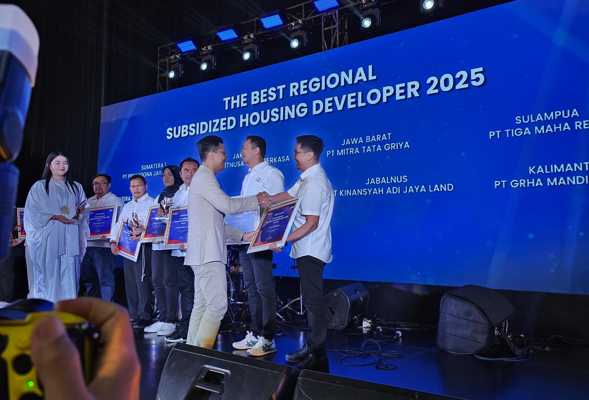 Tiga Maha Rewa Raih Best Regional Subsidized Housing Developer 2025 di Ajang BTNers Excellence Award 2026